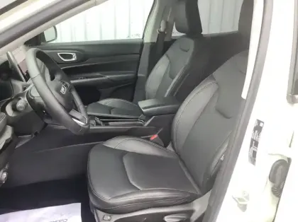 Photo 10 Jeep Compass 1.5 Turbo T4 130 ch e-Hybrid BVR7 S