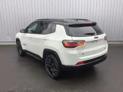 Photo 6 Jeep Compass 1.5 Turbo T4 130 ch e-Hybrid BVR7 S