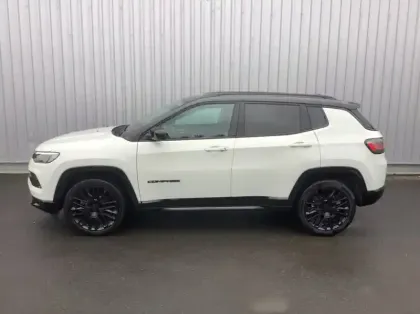 Photo 7 Jeep Compass 1.5 Turbo T4 130 ch e-Hybrid BVR7 S