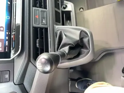 Photo 21 Volkswagen Crafter  CGV PROPULSION (RJ) 50 L4 2.0 TDI 163 CH