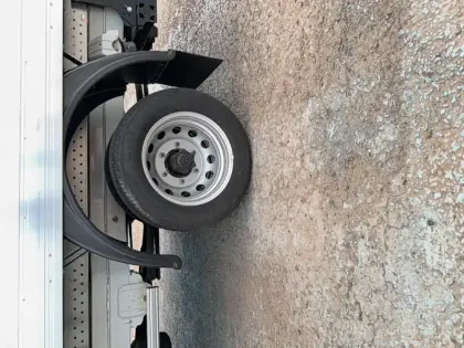 Photo 10 Volkswagen Crafter  CGV PROPULSION (RJ) 50 L4 2.0 TDI 163 CH