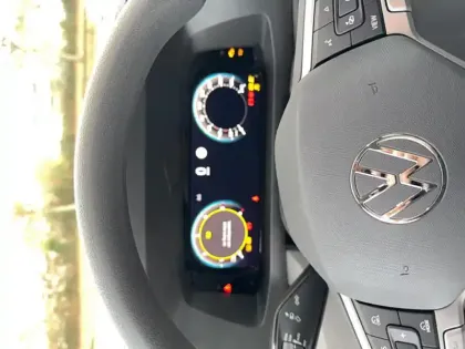 Photo 17 Volkswagen Crafter  CGV PROPULSION (RJ) 50 L4 2.0 TDI 163 CH