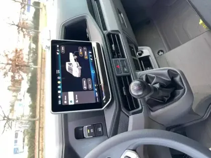 Photo 18 Volkswagen Crafter  CGV PROPULSION (RJ) 50 L4 2.0 TDI 163 CH