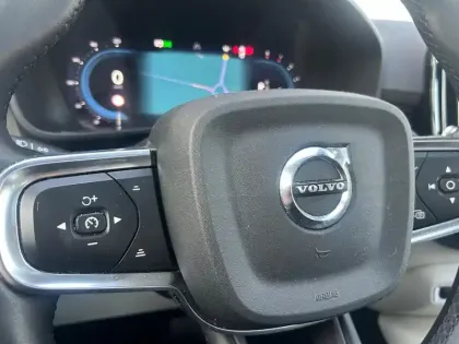 Photo 32 Volvo Xc40  B3 163 ch DCT7