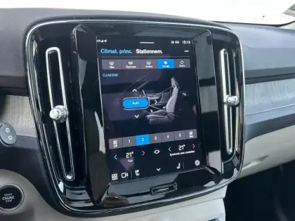 Photo 33 Volvo Xc40  B3 163 ch DCT7