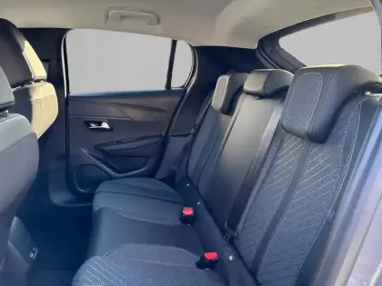 Photo 11 Peugeot 208  Hybrid 110 e-DCS6