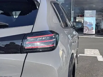 Photo 16 Peugeot 208  Hybrid 110 e-DCS6