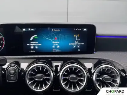 Photo 13 Mercedes Classe A  200 7G-DCT