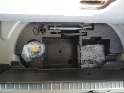 Photo 41 Peugeot 208  Electrique 50 kWh 136ch