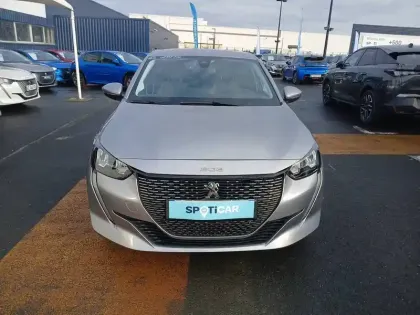 Photo 43 Peugeot 208  Electrique 50 kWh 136ch