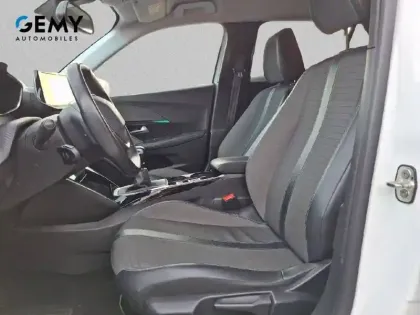 Photo 8 Peugeot 2008  PureTech 100 S&S BVM6