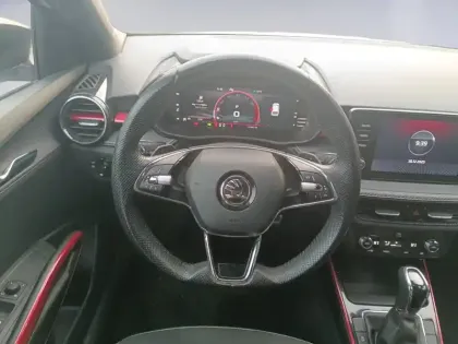 Photo 11 Skoda Fabia  1.5 TSI 150 ch DSG7