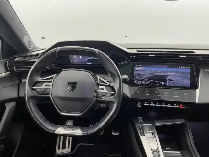 Photo 21 Peugeot 408  PureTech 130 ch S&S EAT8