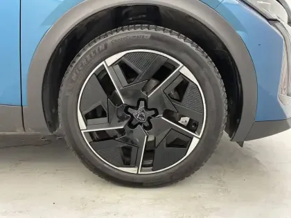 Photo 16 Peugeot 408  PureTech 130 ch S&S EAT8