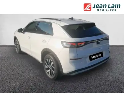 Photo 6 Volkswagen T-roc  1.5 eTSI EVO2 Hybrid 116 ch DSG7