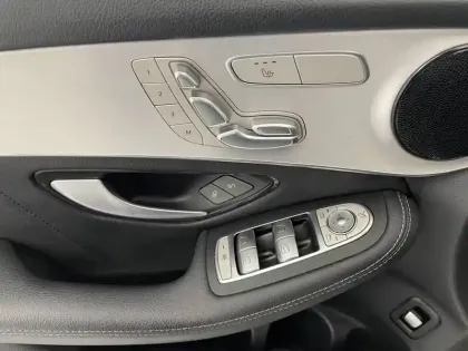 Photo 28 Mercedes Classe GLC GLC 300 de 9G-Tronic 4Matic