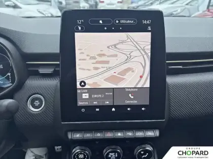 Photo 13 Renault Clio  E-Tech full hybrid 145