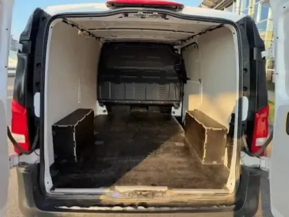 Photo 17 Mercedes Vito  FOURGON 114 CDI LONG BVA RWD