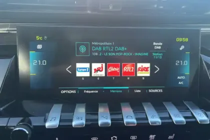 Photo 21 Peugeot 508  Hybrid 225 e-EAT8