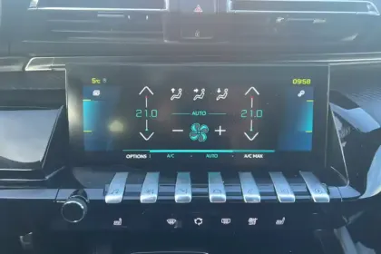 Photo 22 Peugeot 508  Hybrid 225 e-EAT8