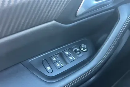 Photo 19 Peugeot 508  Hybrid 225 e-EAT8