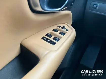 Photo 23 Volvo Xc90  D5 AWD AdBlue 235 ch Geartronic 7pl