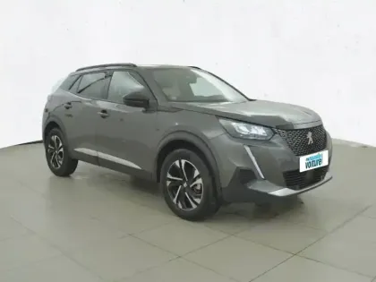 Photo 23 Peugeot 2008  PureTech 130 S&S BVM6