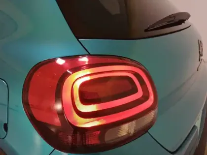 Photo 16 Citroën C3  PureTech 83 S&S BVM5