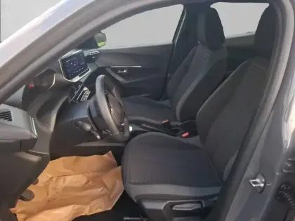 Photo 10 Peugeot 2008  PureTech 100 S&S BVM6