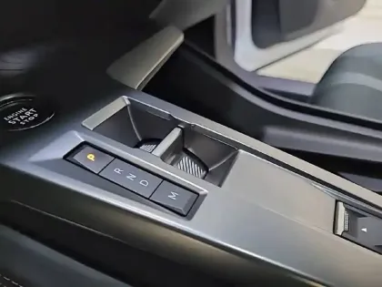 Photo 13 Peugeot 308  SW BlueHDi 130ch S&S EAT8