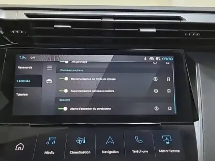 Photo 22 Peugeot 308  SW BlueHDi 130ch S&S EAT8