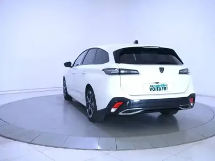 Photo 6 Peugeot 308  SW BlueHDi 130ch S&S EAT8