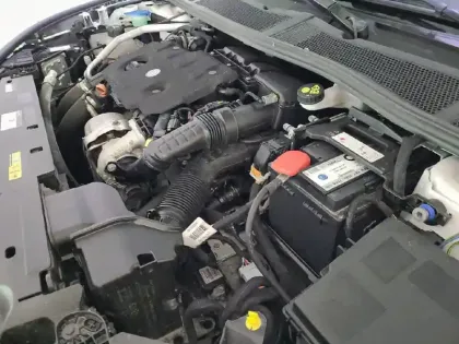 Photo 14 Peugeot 308  SW BlueHDi 130ch S&S EAT8