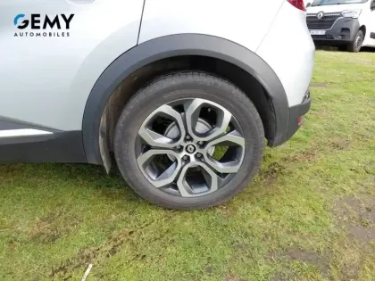 Photo 10 Renault Captur  TCe 90