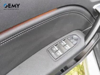 Photo 11 Renault Captur  TCe 90