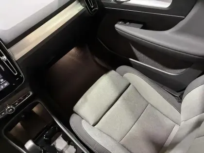 Photo 8 Volvo Xc40  B3 163 ch DCT7