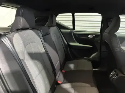 Photo 15 Volvo Xc40  B3 163 ch DCT7