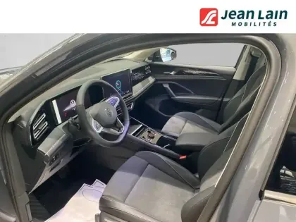 Photo 28 Volkswagen Tiguan  1.5 eTSI 150ch DSG7