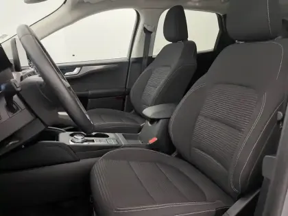 Photo 36 Ford Kuga  2.5 Duratec 225 ch PHEV e-CVT