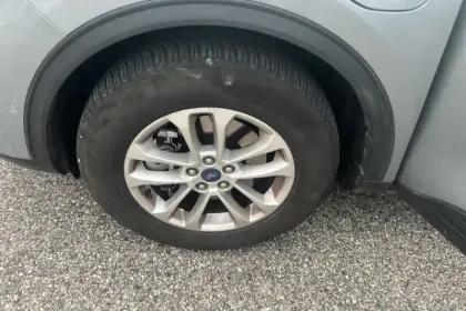 Photo 12 Ford Kuga  2.5 Duratec 225 ch PHEV e-CVT