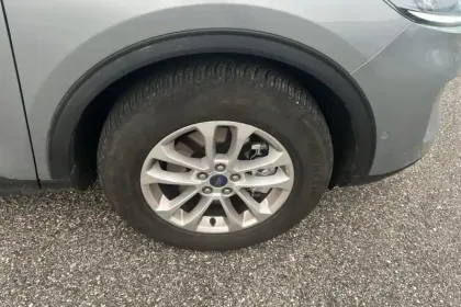 Photo 13 Ford Kuga  2.5 Duratec 225 ch PHEV e-CVT