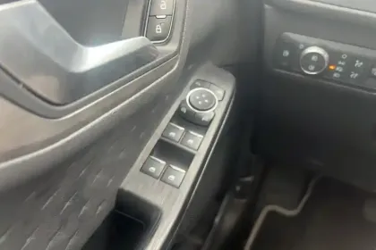 Photo 18 Ford Kuga  2.5 Duratec 225 ch PHEV e-CVT