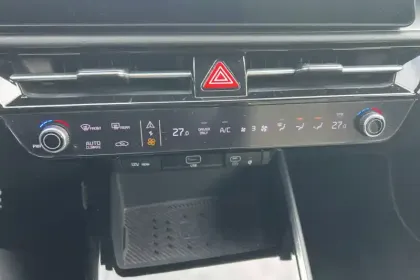 Photo 21 Kia Niro  EV Electrique 204 ch