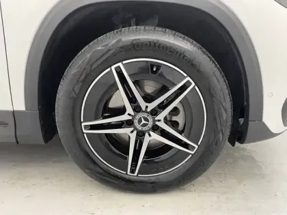 Photo 12 Mercedes EQA  250