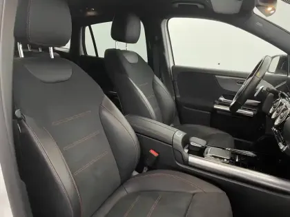 Photo 28 Mercedes EQA  250