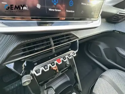 Photo 15 Peugeot 208  Electrique 54 kWh 156ch