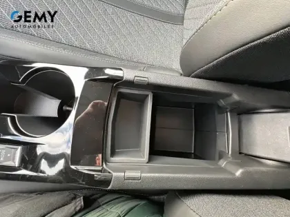 Photo 22 Peugeot 208  Electrique 54 kWh 156ch