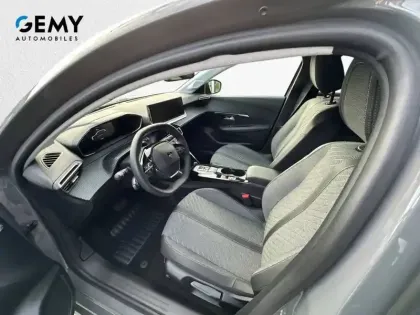 Photo 8 Peugeot 208  Electrique 54 kWh 156ch