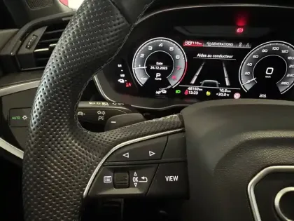 Photo 21 Audi Q3  Sportback 45 TFSIe  245 ch S tronic 6