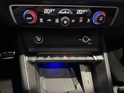 Photo 16 Audi Q3  Sportback 45 TFSIe  245 ch S tronic 6